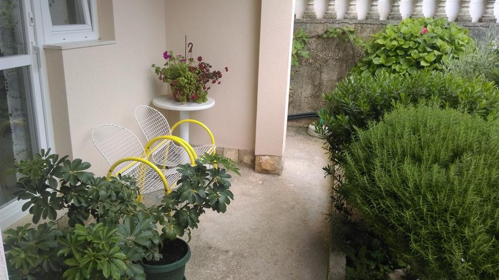 Apartment Ruzica Krstic Herceg Novi Buitenkant foto
