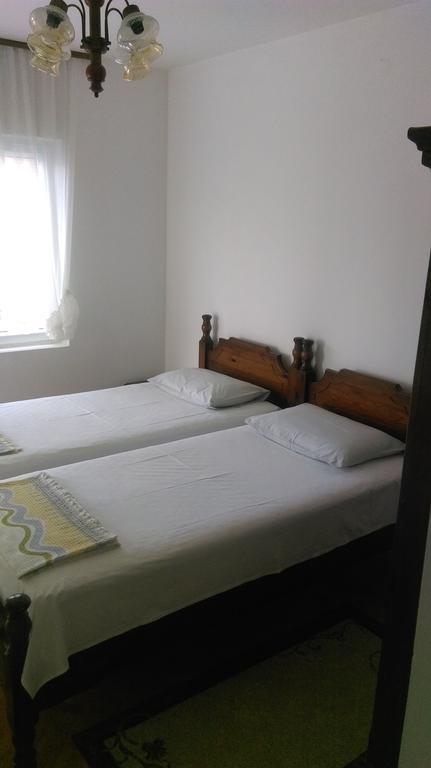 Apartment Ruzica Krstic Herceg Novi Buitenkant foto